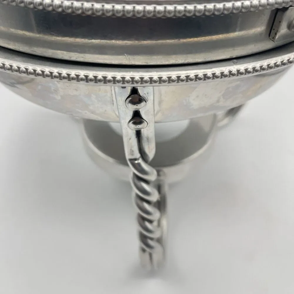 Buenilum B. W. Hammered Aluminum Chafing Dish